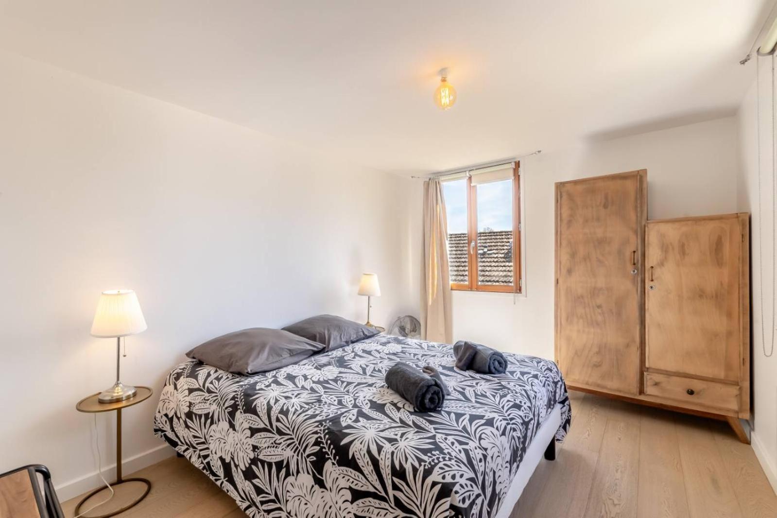 Olive- Vaste Appartement Donnant Sur La Sorgue Л'Иль-сюр-ла-Сорг Экстерьер фото